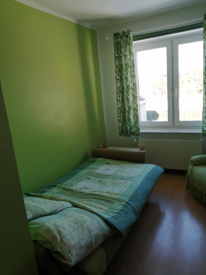 Roza Lägenhet Zelistrzewo Exteriör bild