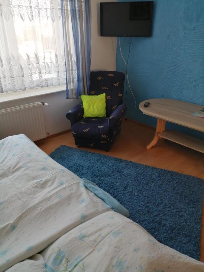 Roza Lägenhet Zelistrzewo Exteriör bild